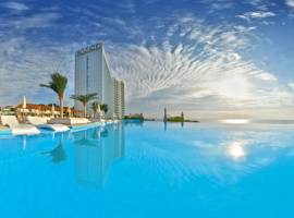 image of International Hotel Casino & Tower Suites