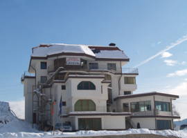 image of Hotel Crystal