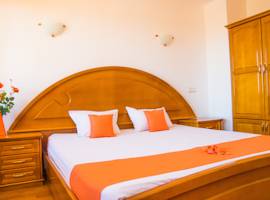 image of Elegance Hotel