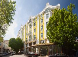 image of Grand Hotel London