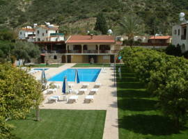 image of Pelekanos Apartments