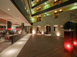 F&G洛格罗尼奥酒店图片