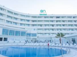 On Hotels Oceanfront图片