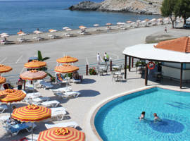 卡马利海滩酒店图片