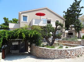 image of Apartments Maslina
