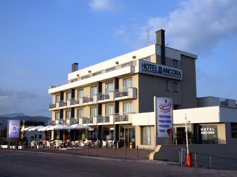 安科拉酒店图片