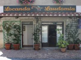 洛堪达劳多米亚酒店图片