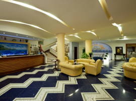 里瓦德尔索尔酒店图片