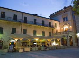 image of Hotel Cattaro