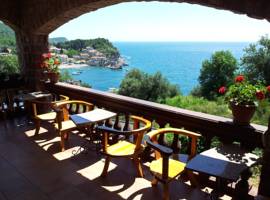 image of Villa Sara Guesthouse