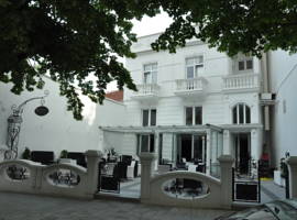image of Bela Kuka Hotel