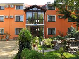 image of Hotel Cardinal