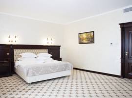 image of Hotel Golden House