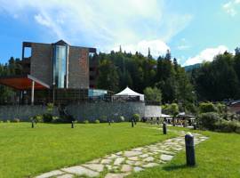 image of Lux Garden Hotel