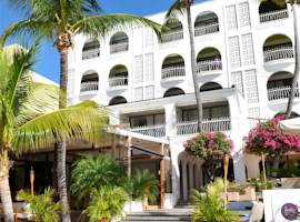 image of Holland House Beach Hotel