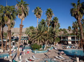 沙漠温泉水疗酒店图片