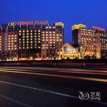 北京临空皇冠假日酒店图片